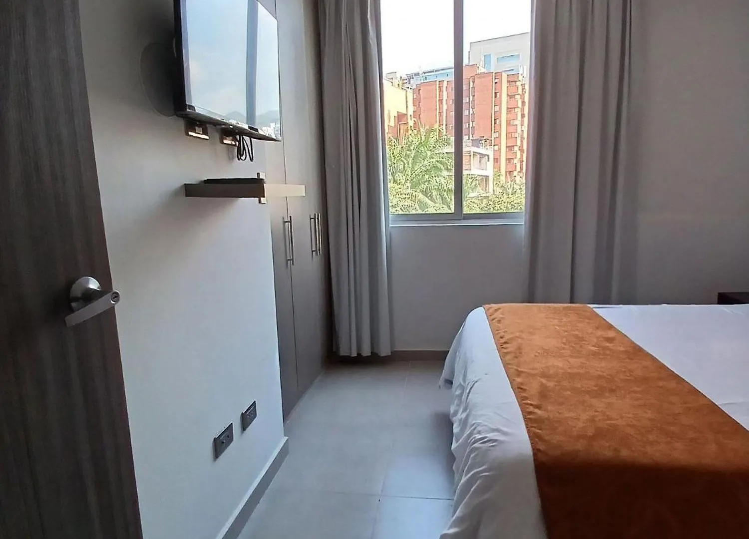 503 Moderno Aparta-Suite En Versalles Tipo Loft - Cali Tower Suites & Lofts 0*,  Colombia