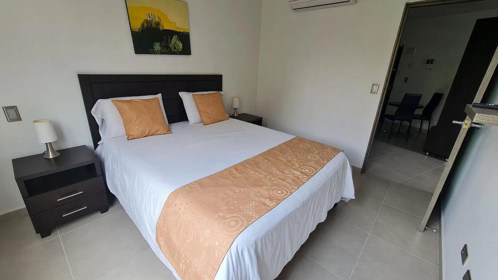 Apartment 503 Moderno Aparta-Suite En Versalles Tipo Loft - Cali Tower Suites & Lofts